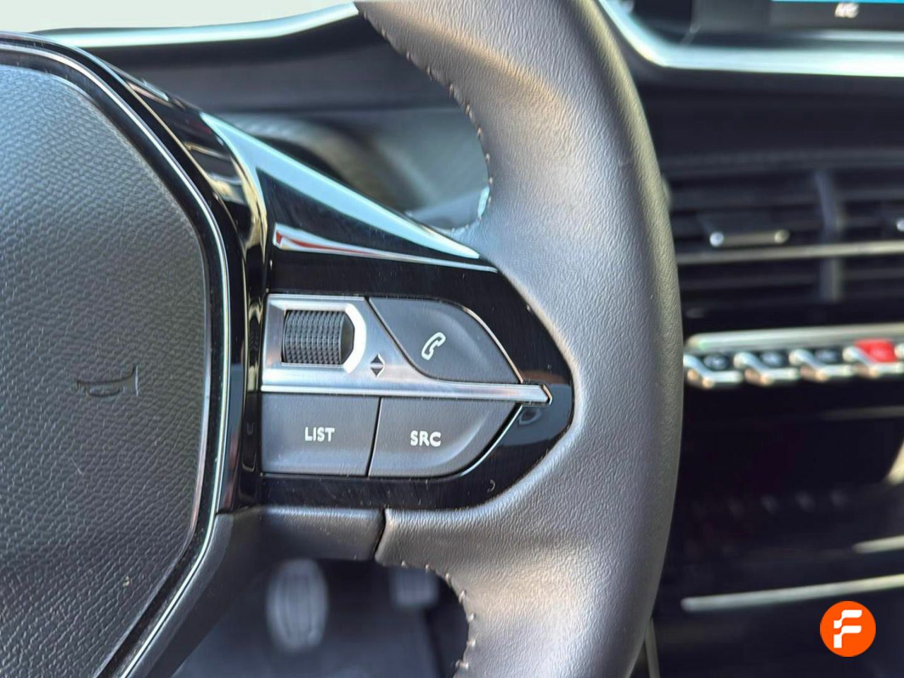Foto Peugeot 2008 18