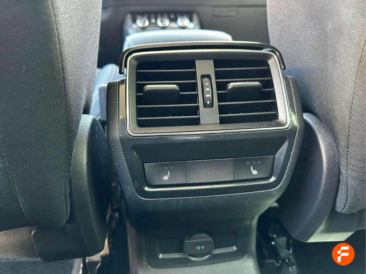 Foto Skoda Karoq 23