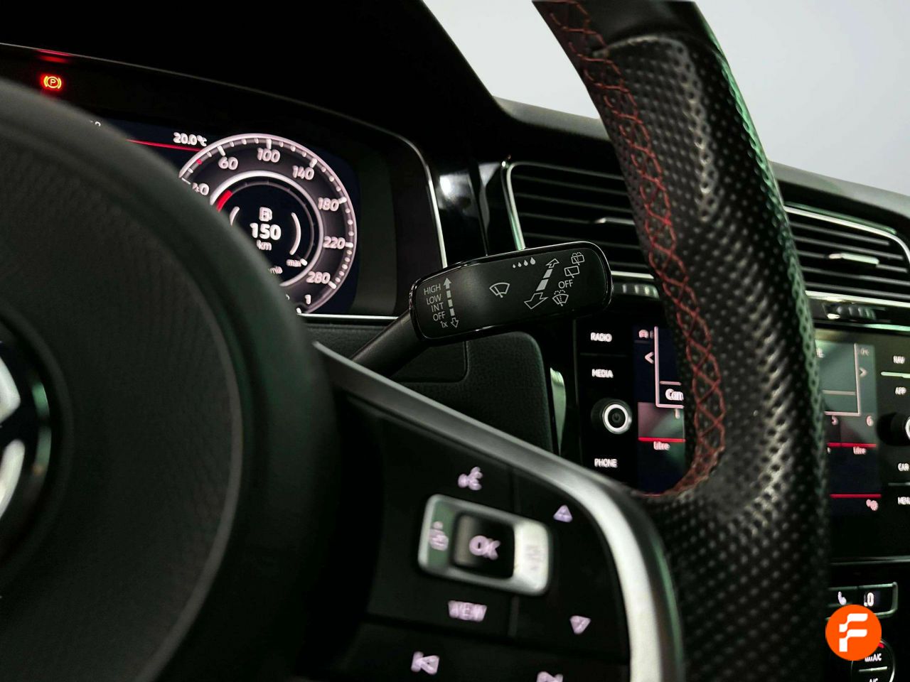 Foto Volkswagen Golf 16