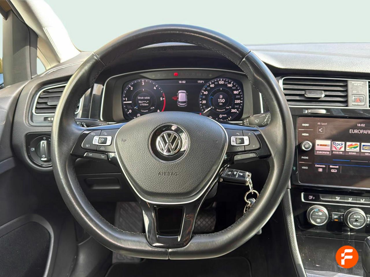 Foto Volkswagen Golf 9