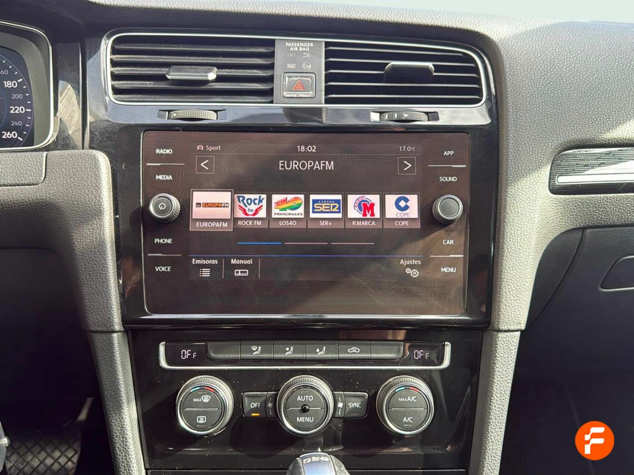 Foto Volkswagen Golf 11