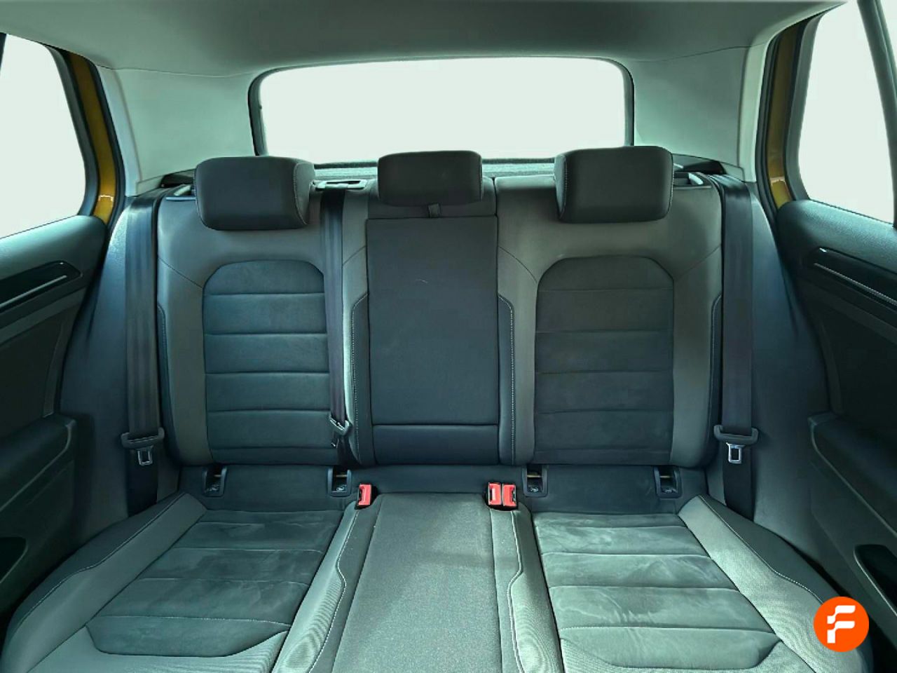 Foto Volkswagen Golf 19