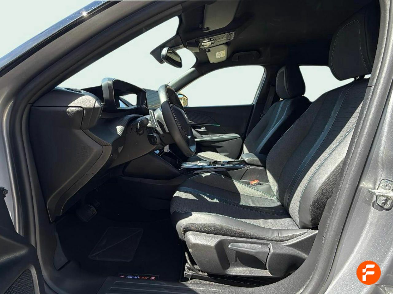 Foto Peugeot 2008 13