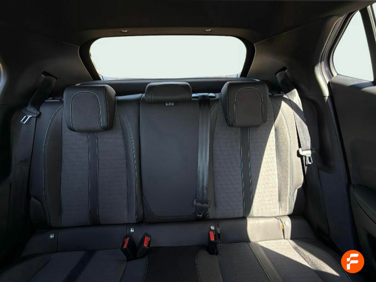 Foto Peugeot 2008 15
