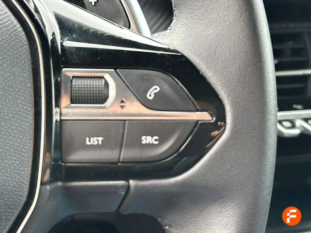 Foto Peugeot 2008 18