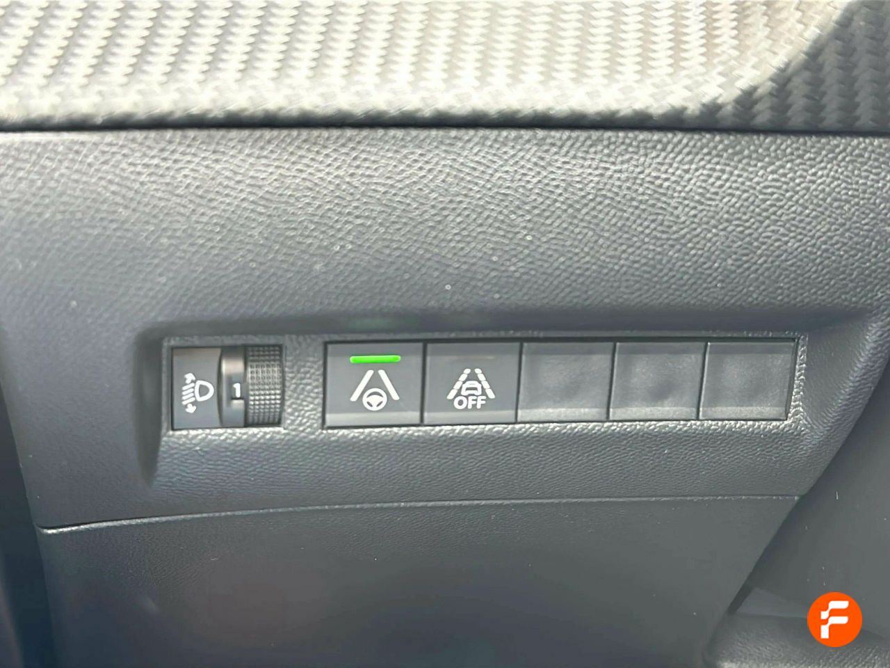 Foto Peugeot 2008 19