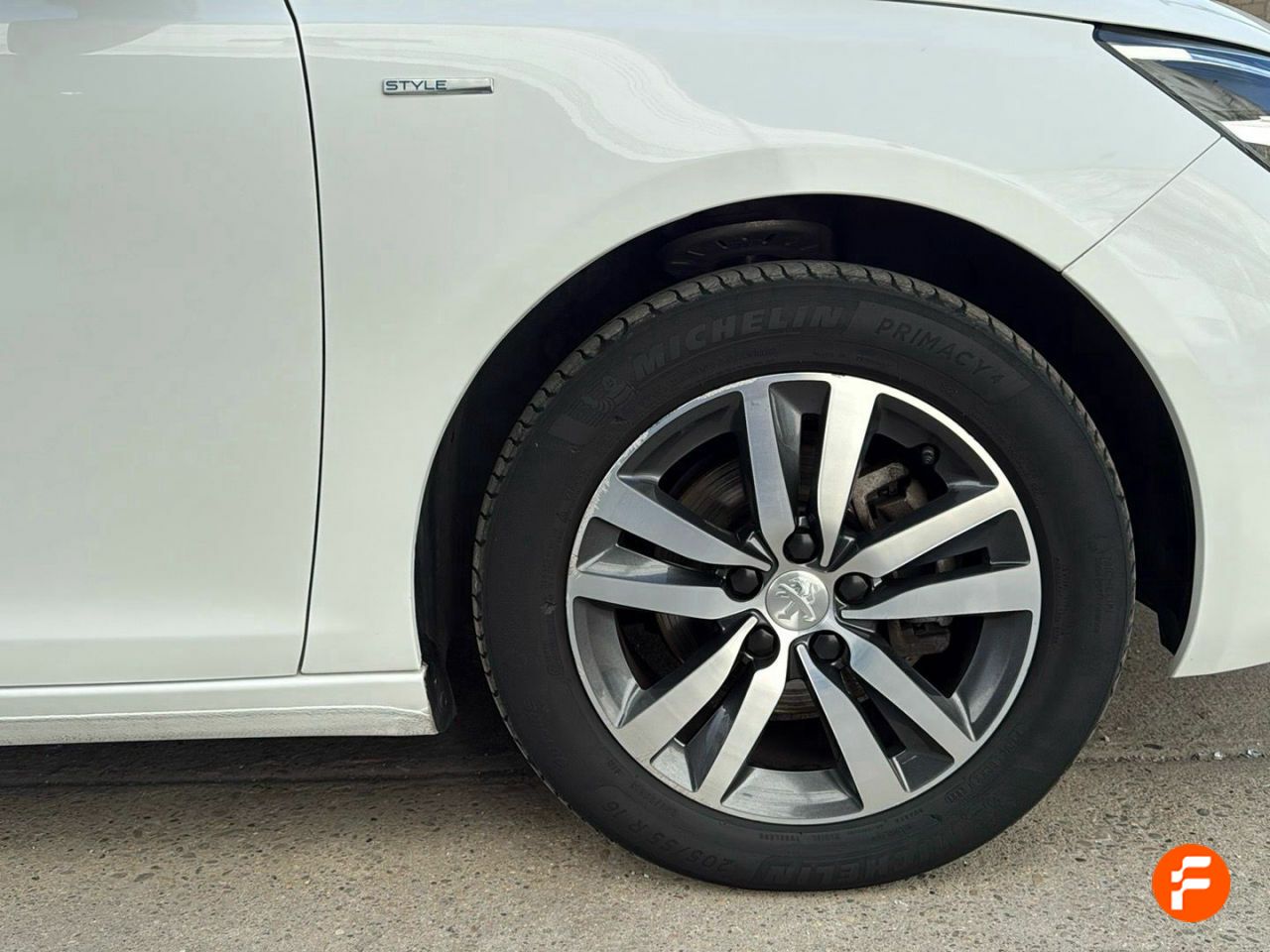 Foto Peugeot 308 24