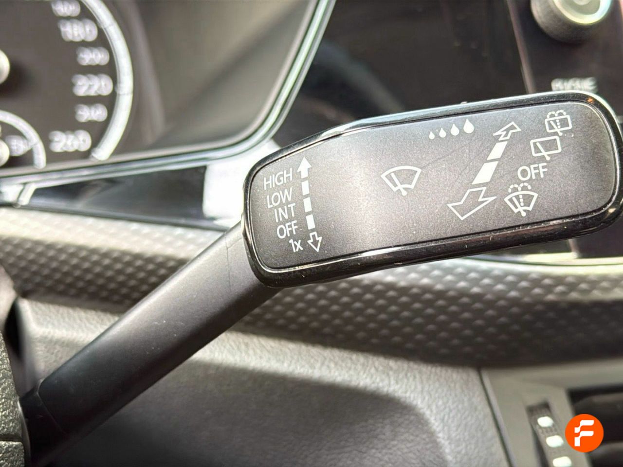 Foto Volkswagen T-Cross 21