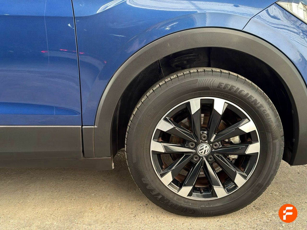 Foto Volkswagen T-Cross 24