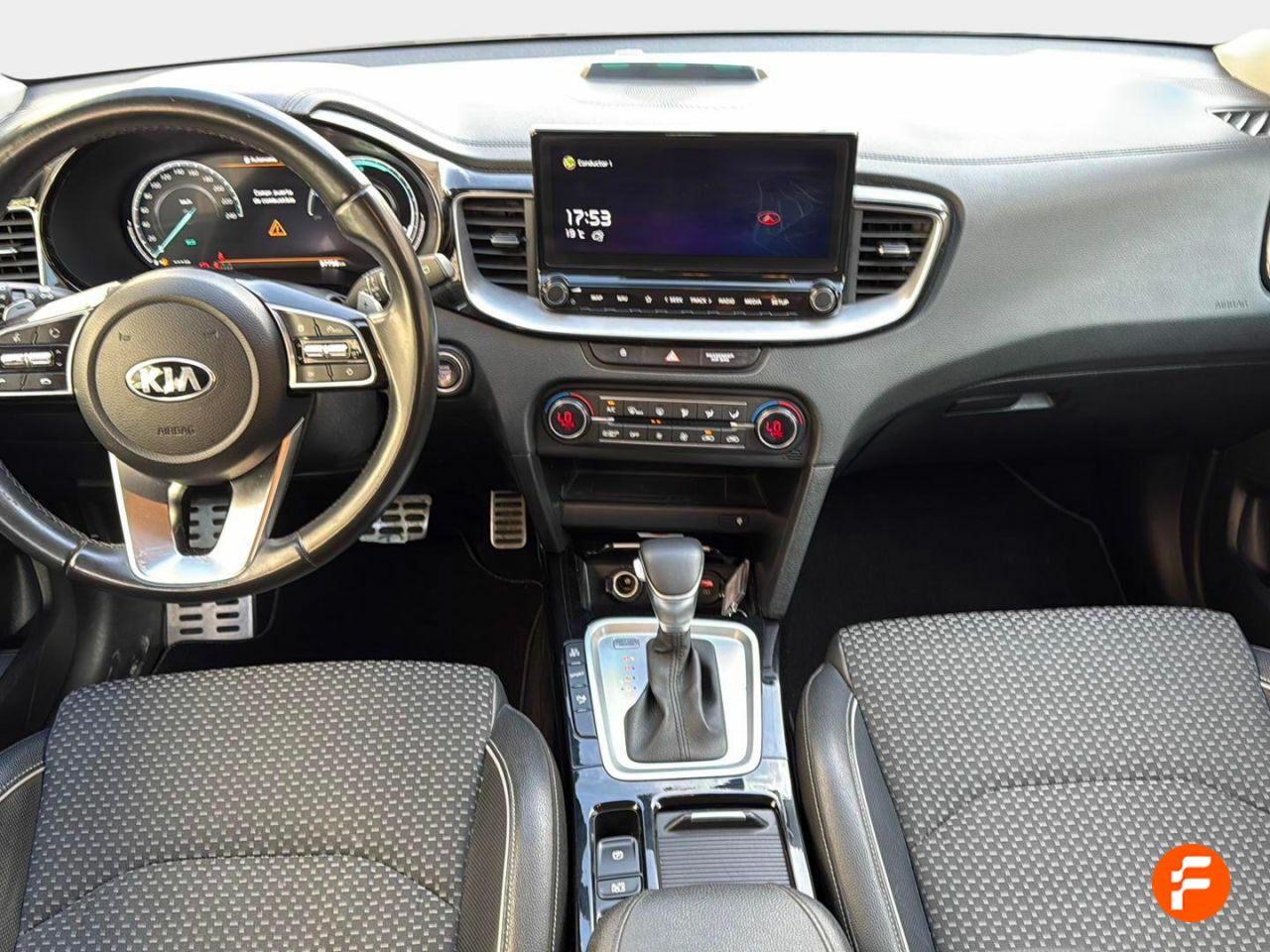 Foto Kia XCeed 10