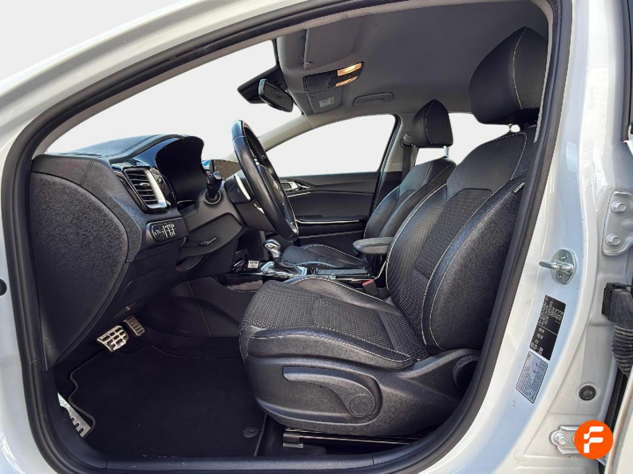 Foto Kia XCeed 15
