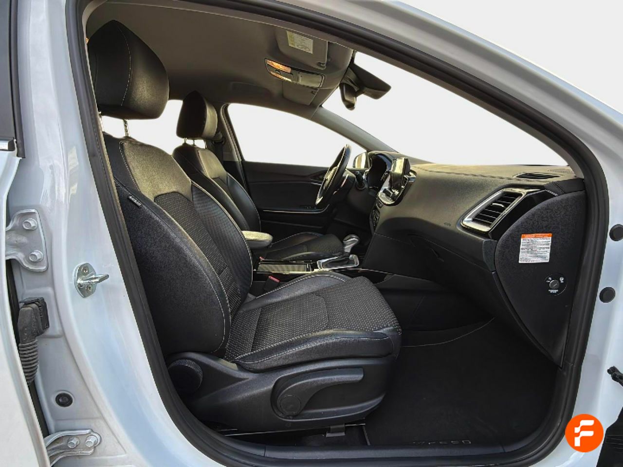 Foto Kia XCeed 16