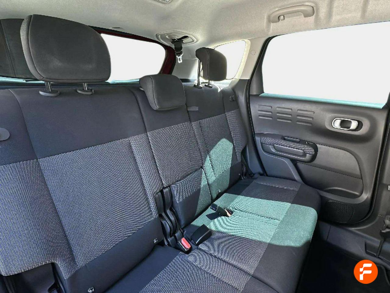 Foto Citroën C3 Aircross 24