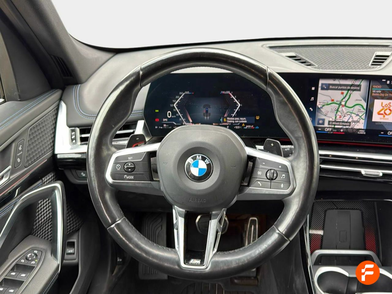 Foto BMW X1 9