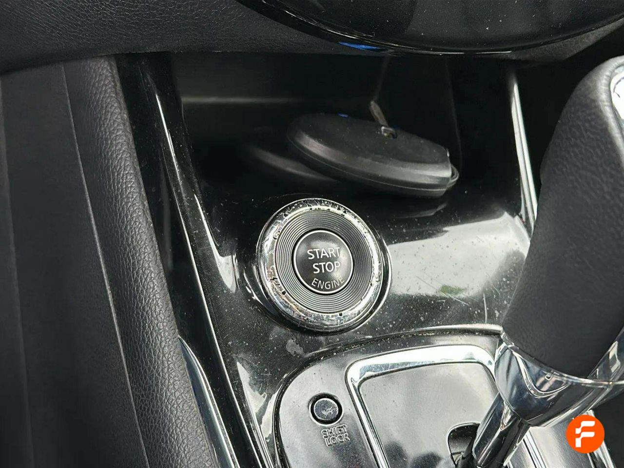 Foto Nissan Pulsar 16