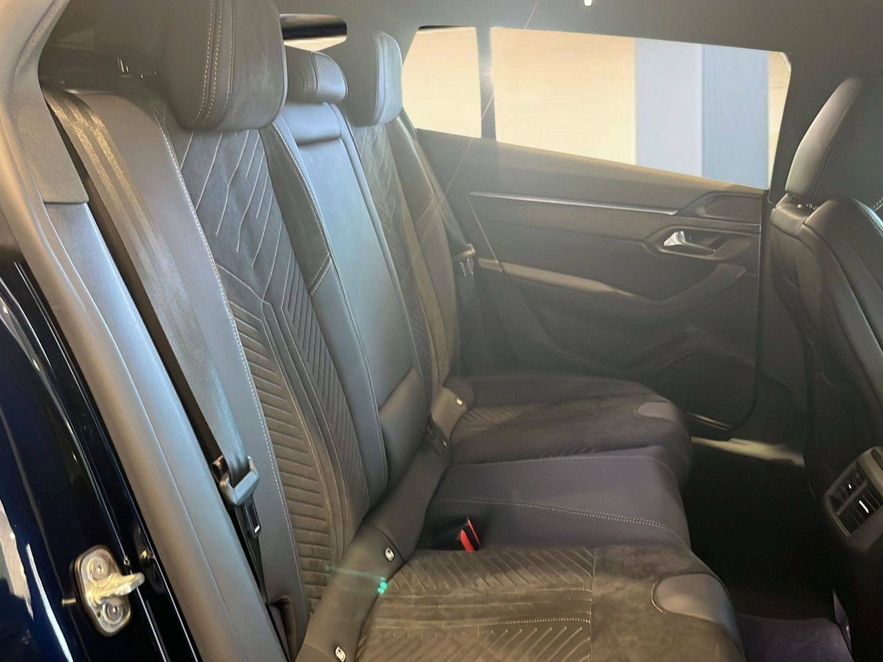 Foto Peugeot 508 16