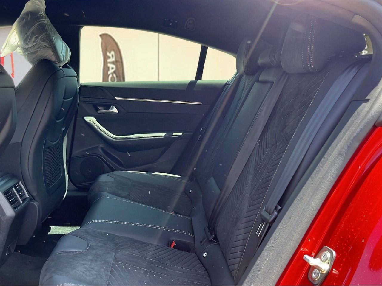 Foto Peugeot 508 10