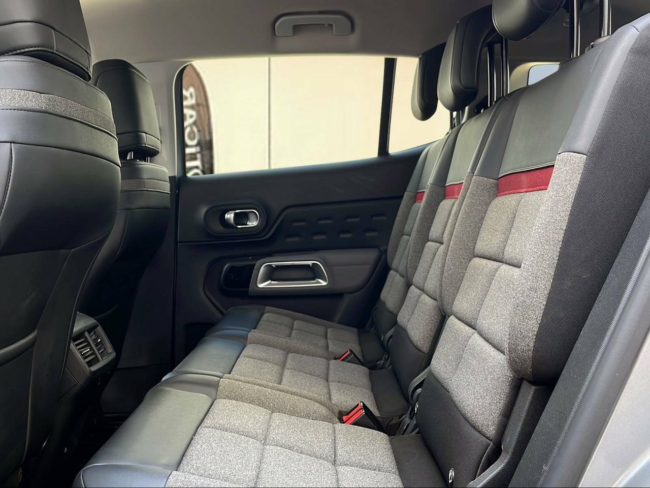 Foto Citroën C5 Aircross 10