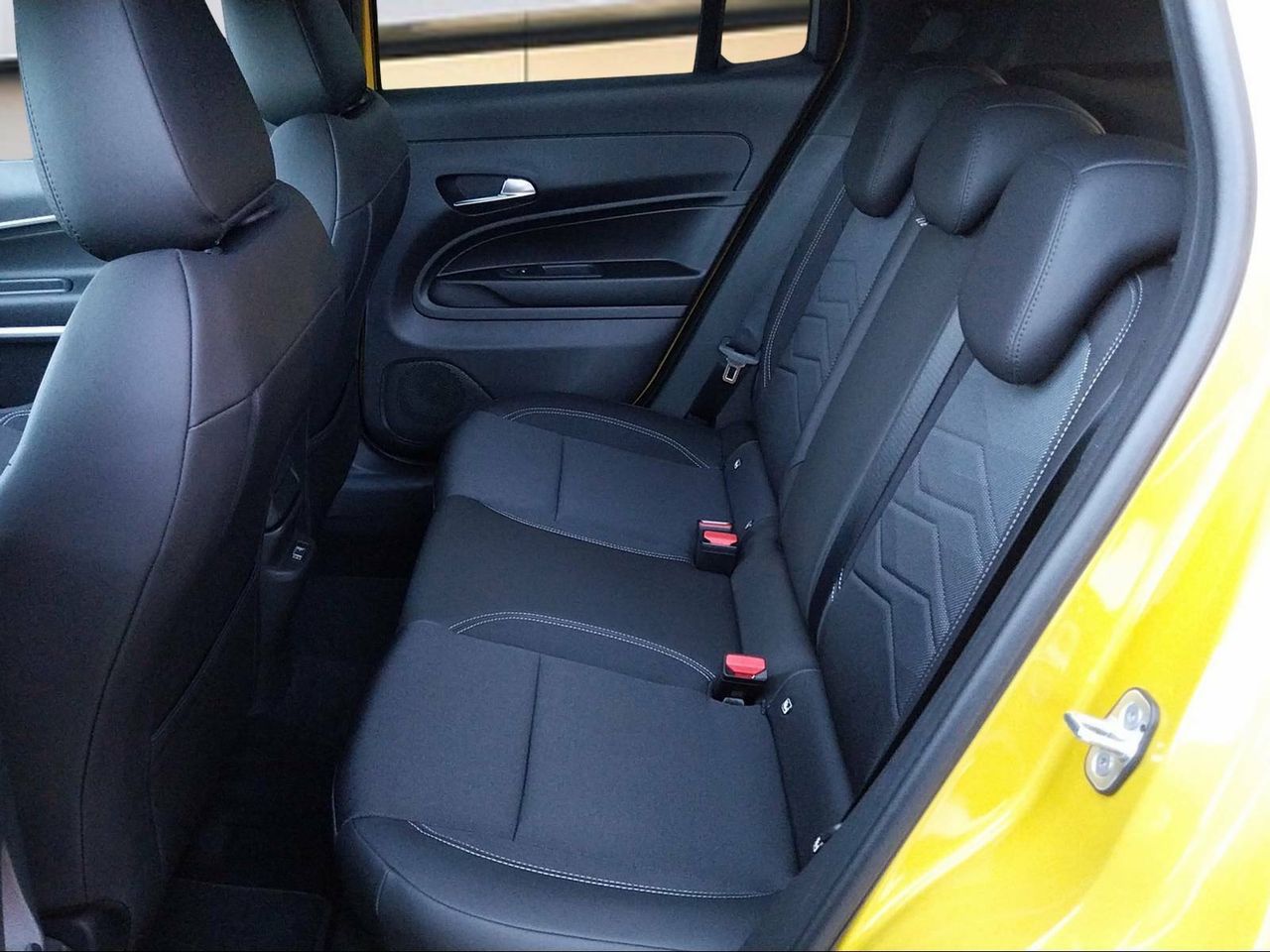 Foto Jeep Avenger 10