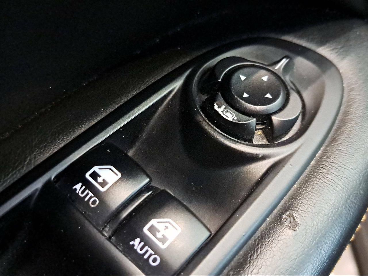 Foto Jeep Compass 24