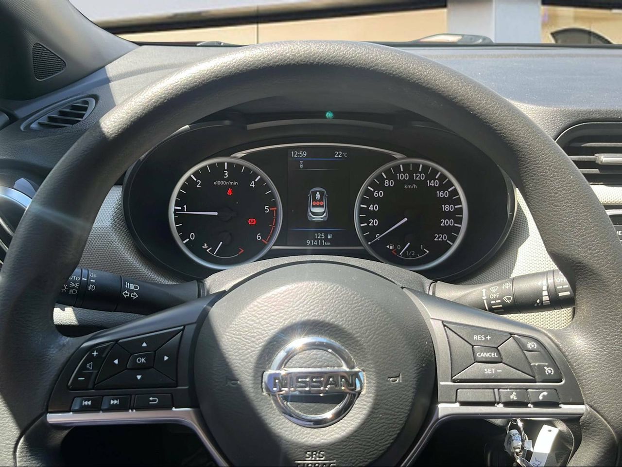 Foto Nissan Micra 17