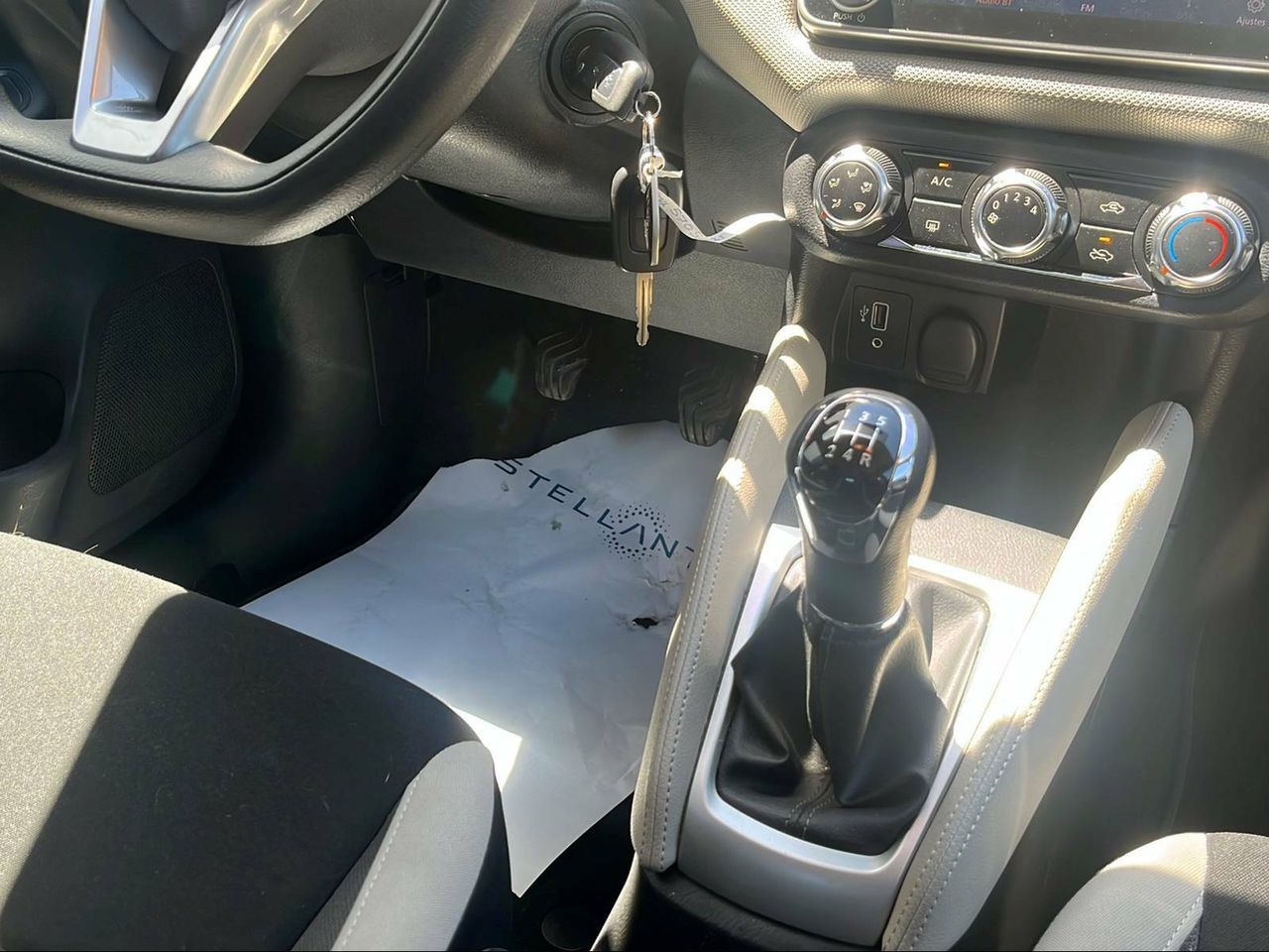 Foto Nissan Micra 19