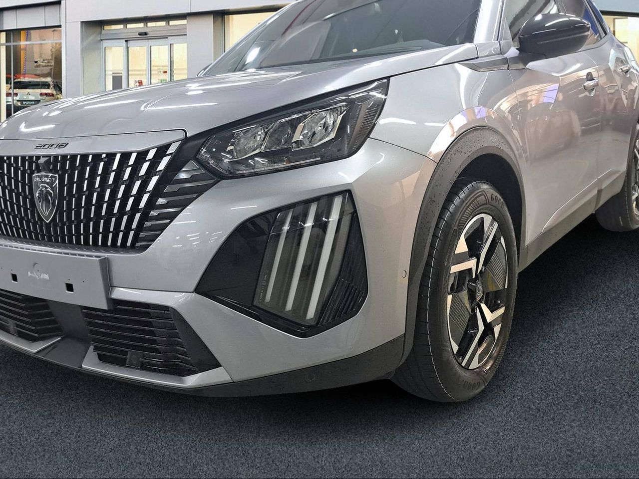 Foto Peugeot 2008 13