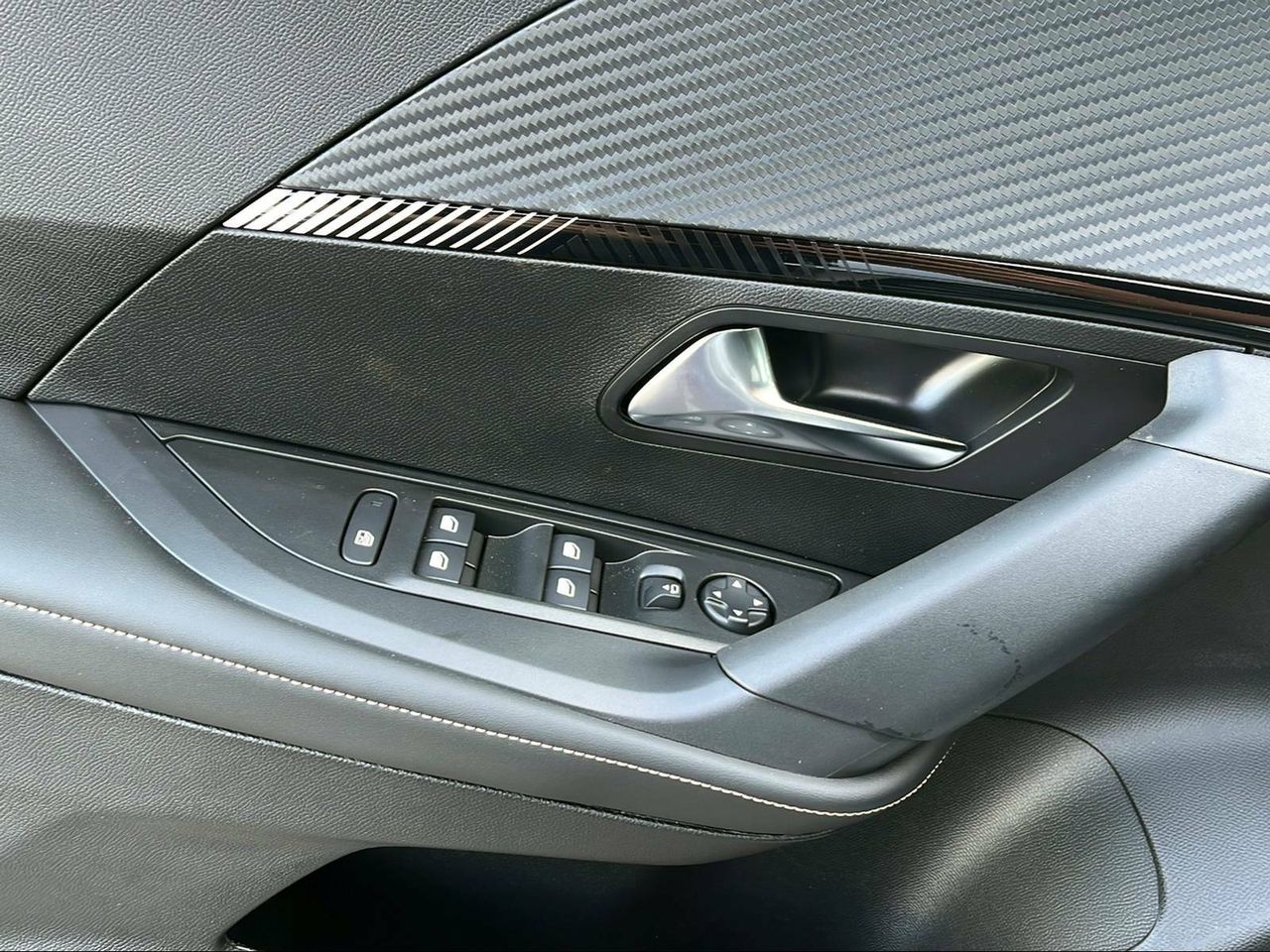 Foto Peugeot 2008 21