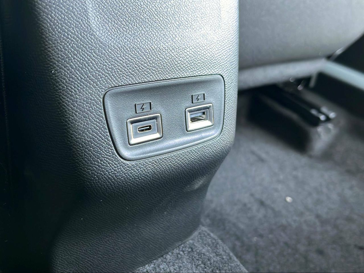 Foto Peugeot 2008 23