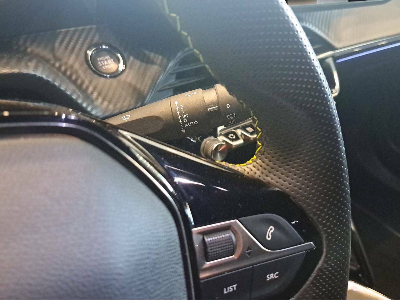 Foto Peugeot 2008 23