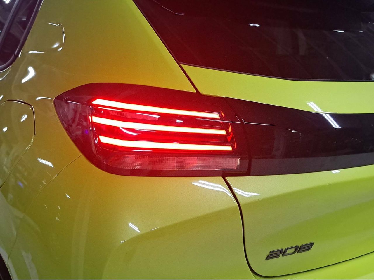 Foto Peugeot 208 20
