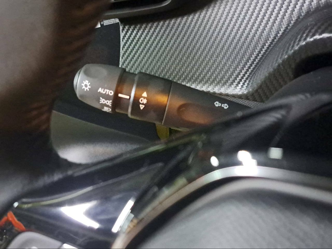 Foto Peugeot 208 23