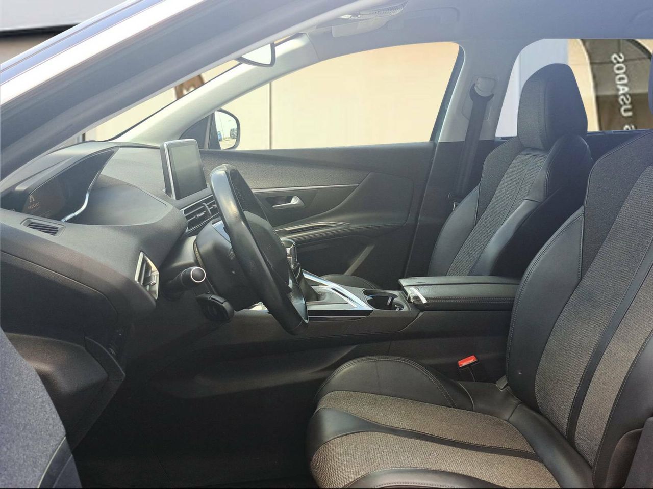 Foto Peugeot 5008 9