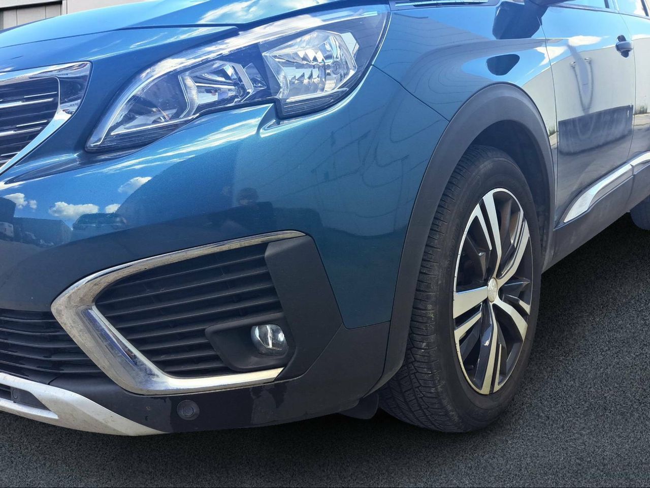 Foto Peugeot 5008 13