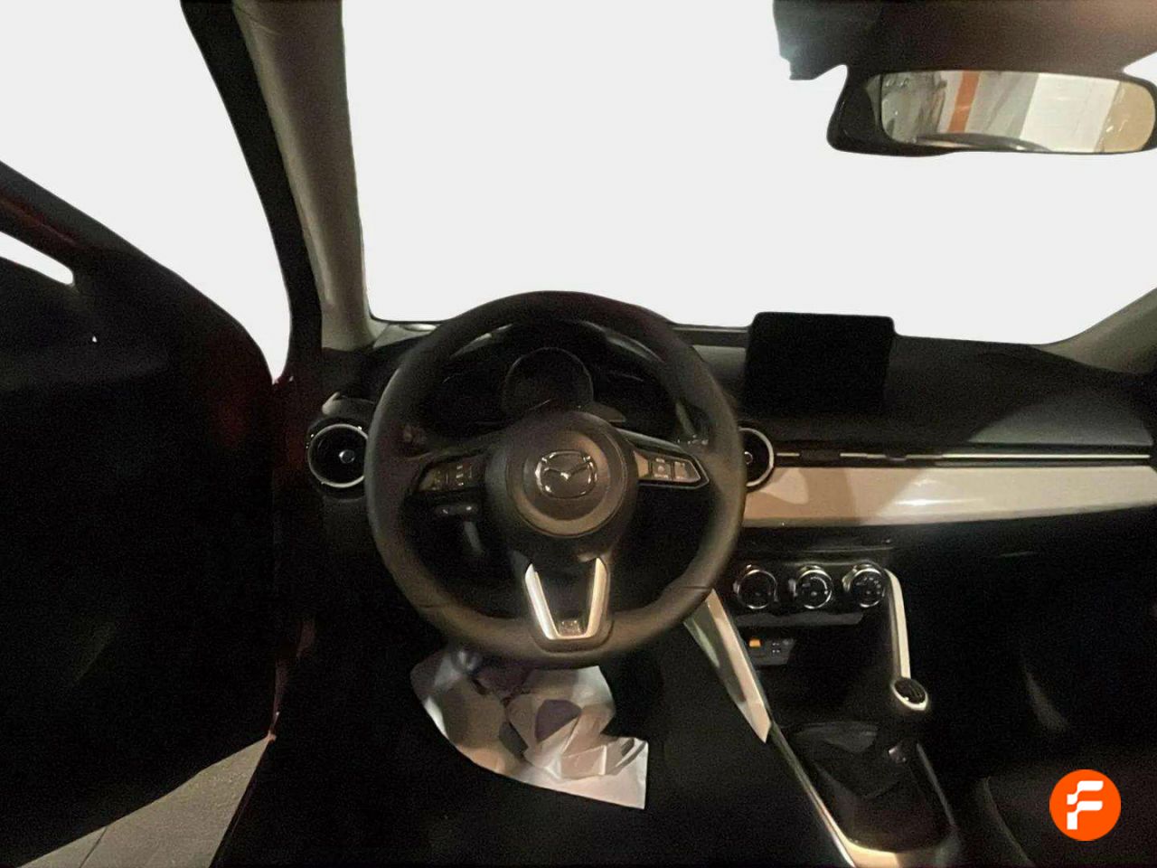 Foto Mazda Mazda2 12