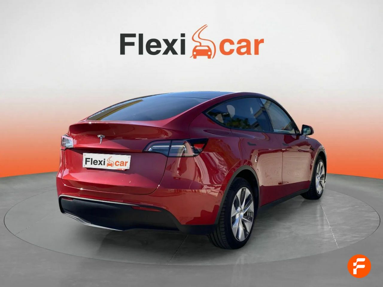 Foto Tesla Model Y 8