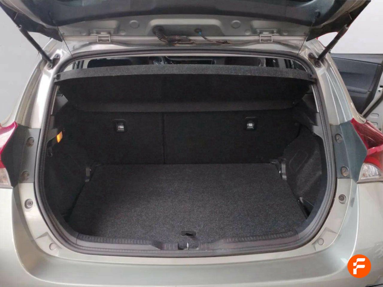 Foto Toyota Auris 10