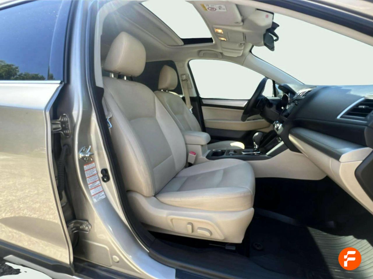 Foto Subaru Outback 16