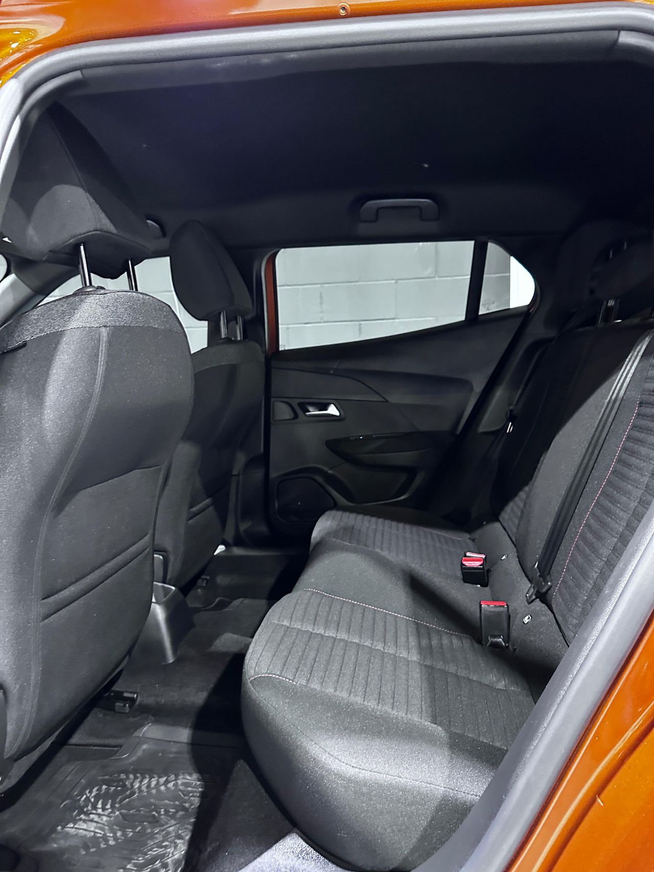 Foto Peugeot 2008 14