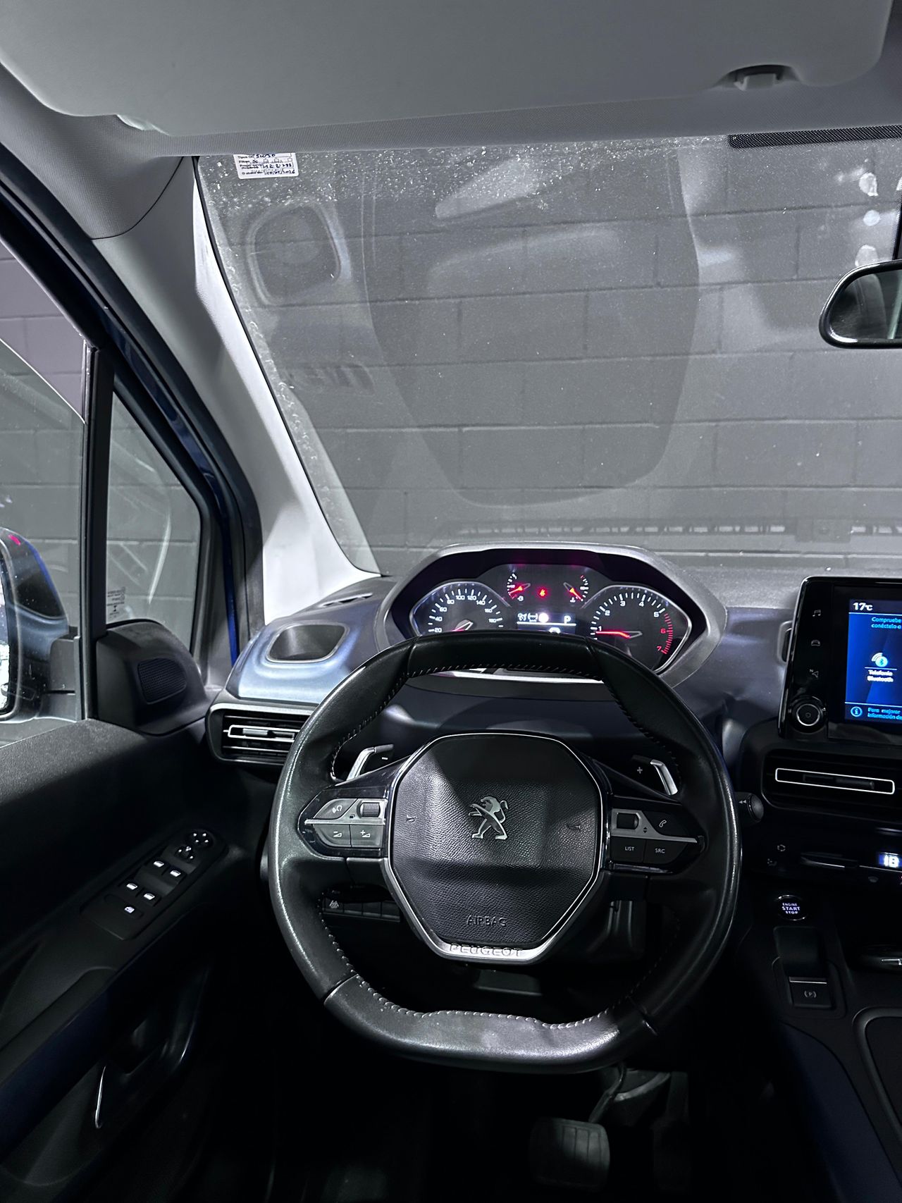 Foto Peugeot Rifter 16
