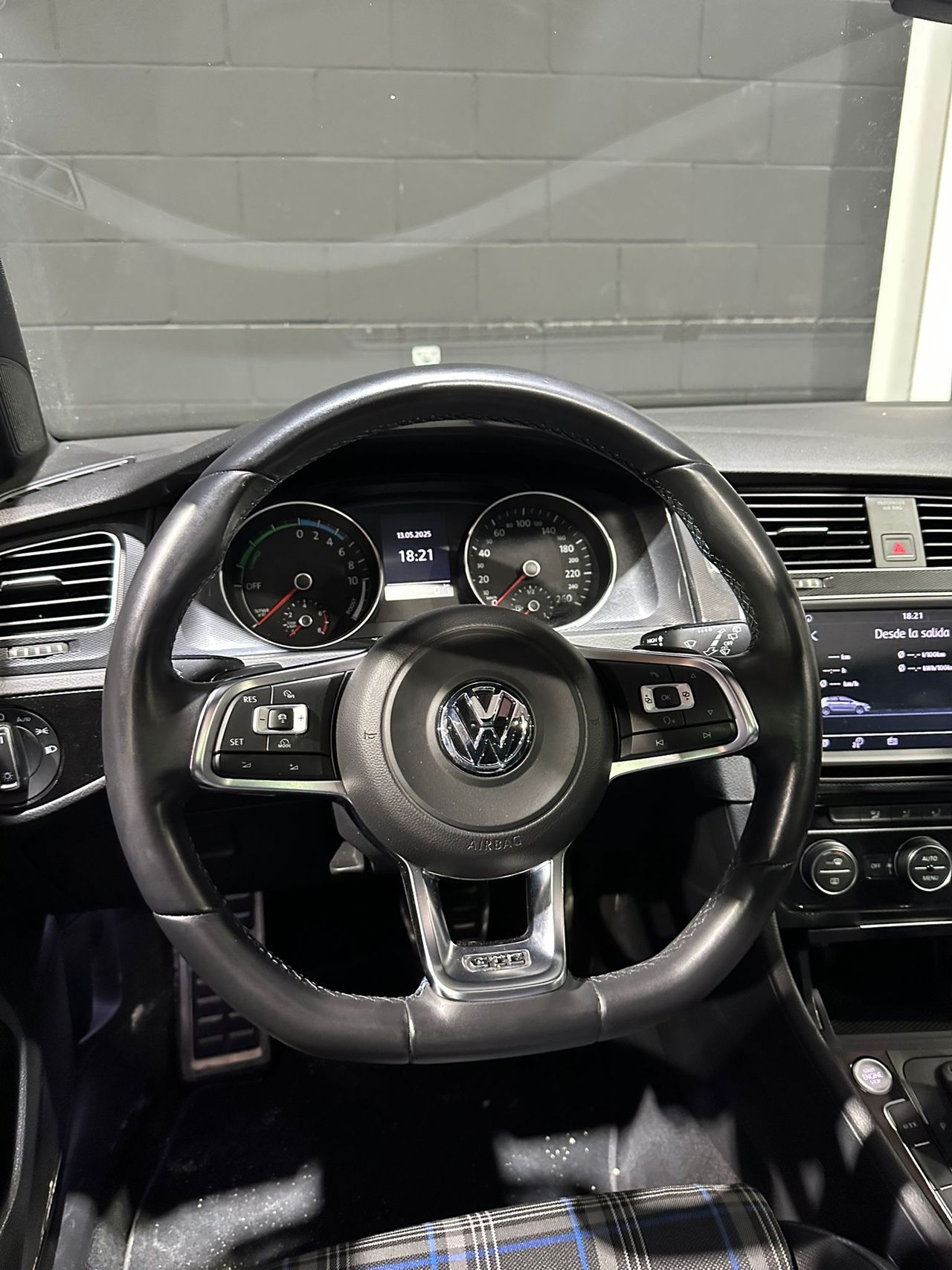 Foto Volkswagen Golf 13