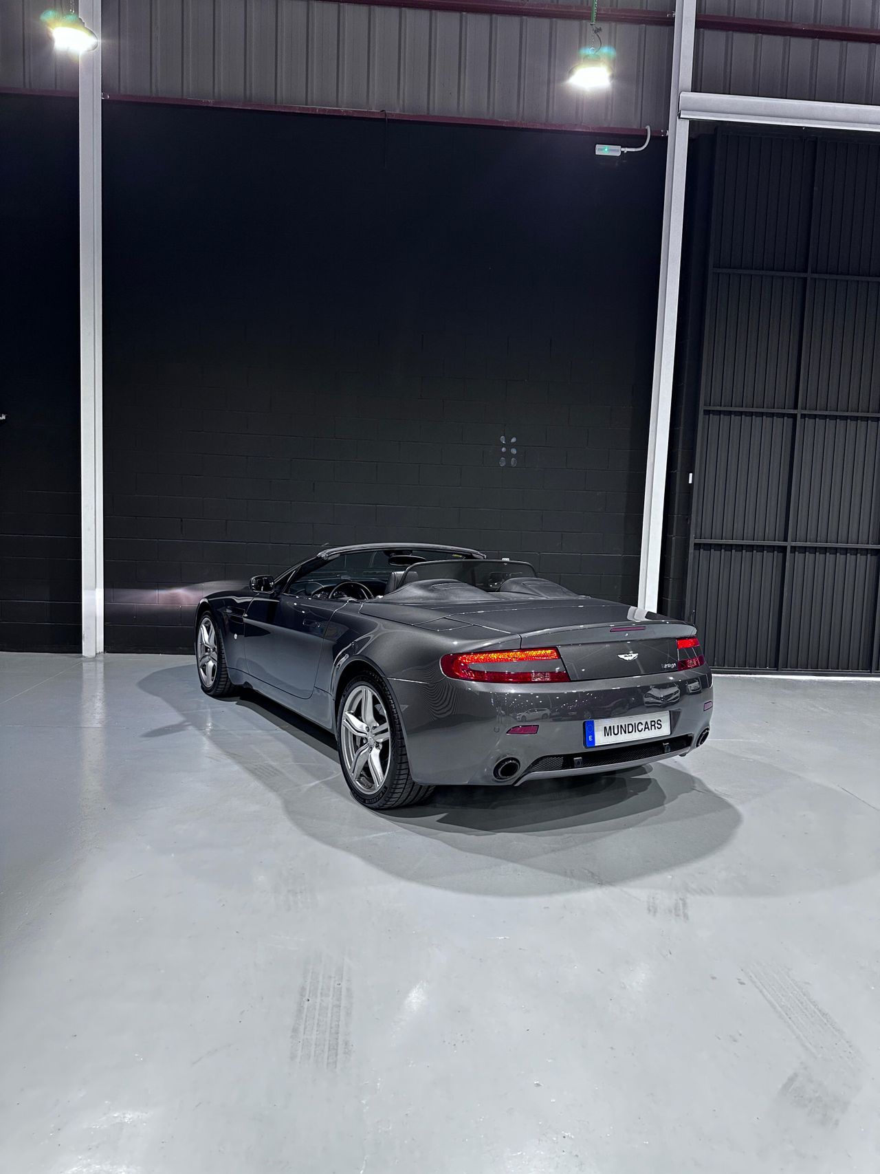 Foto Aston martin V8 7