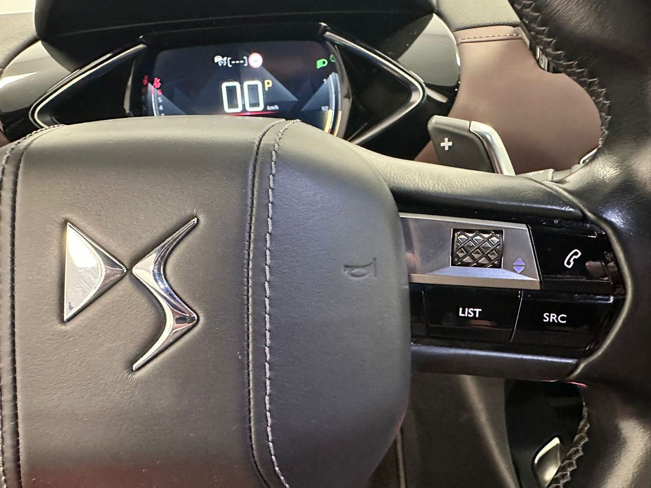 Foto DS Automobiles DS 3 10