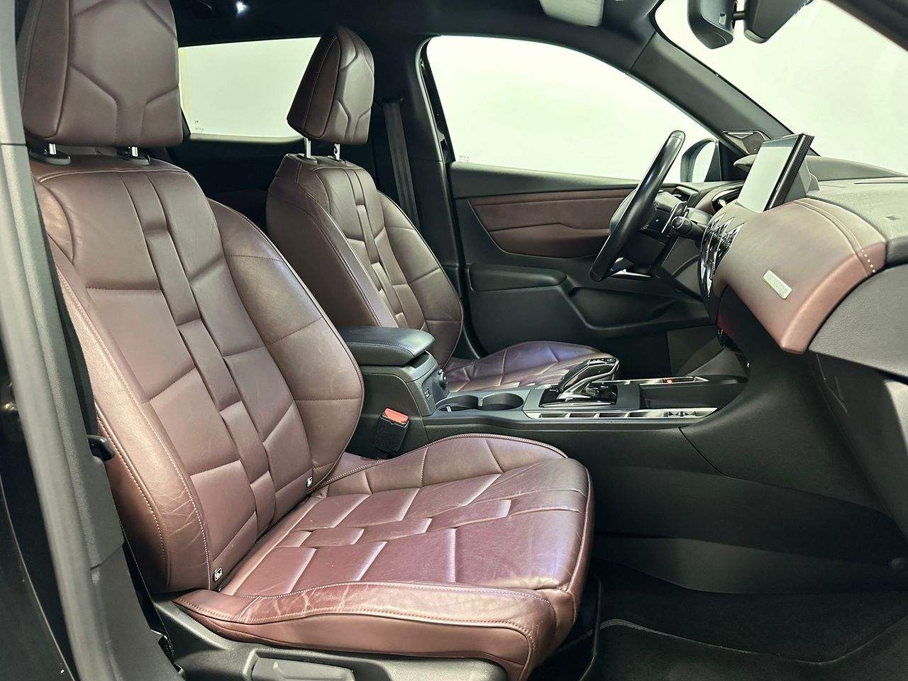 Foto DS Automobiles DS 3 27