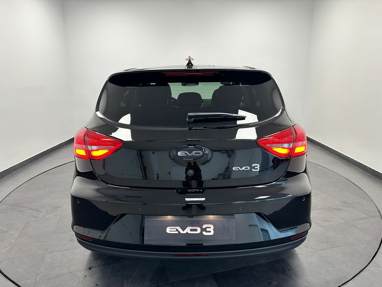 Foto EVO Mazda3 5