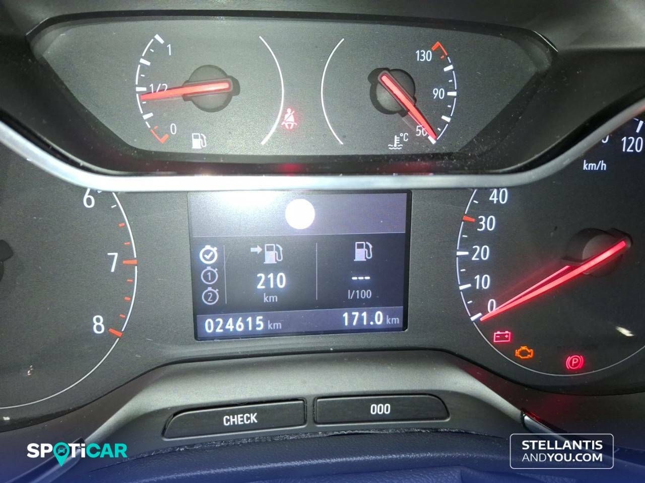 Foto Opel CrossLand 16