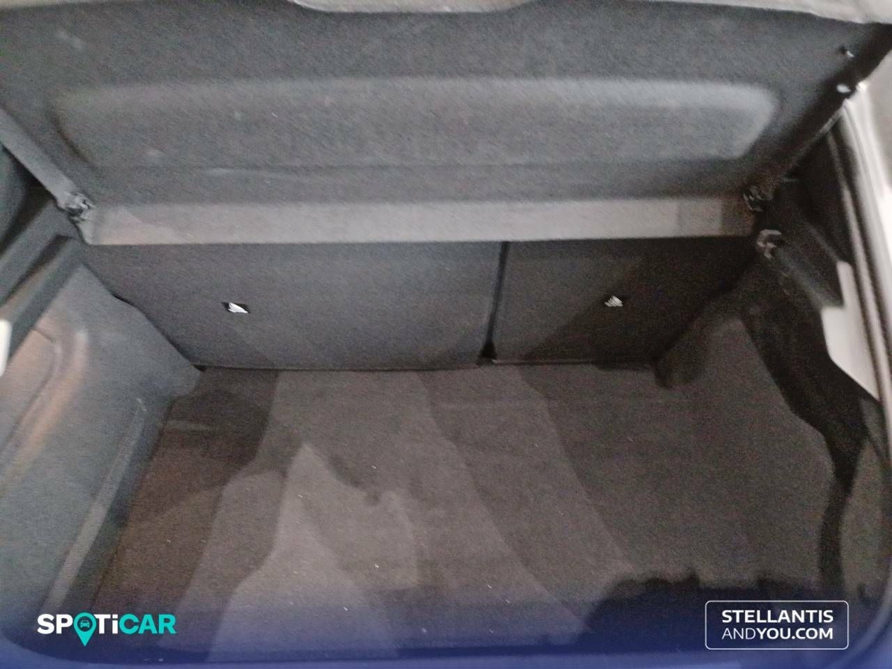 Foto Peugeot 208 6