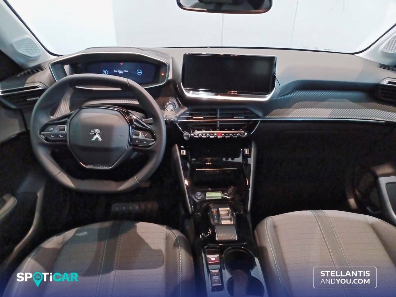 Foto Peugeot 208 8
