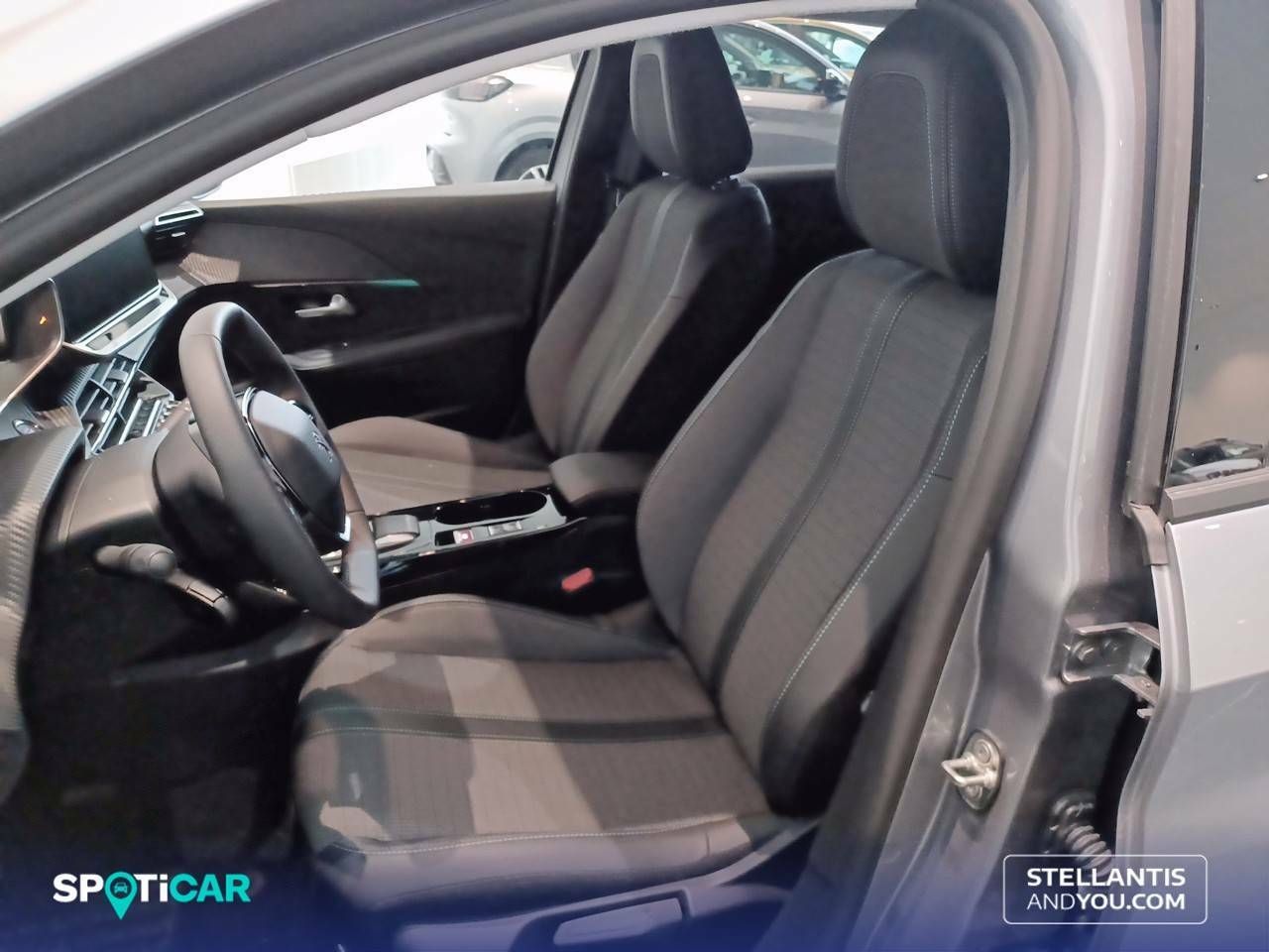 Foto Peugeot 208 9