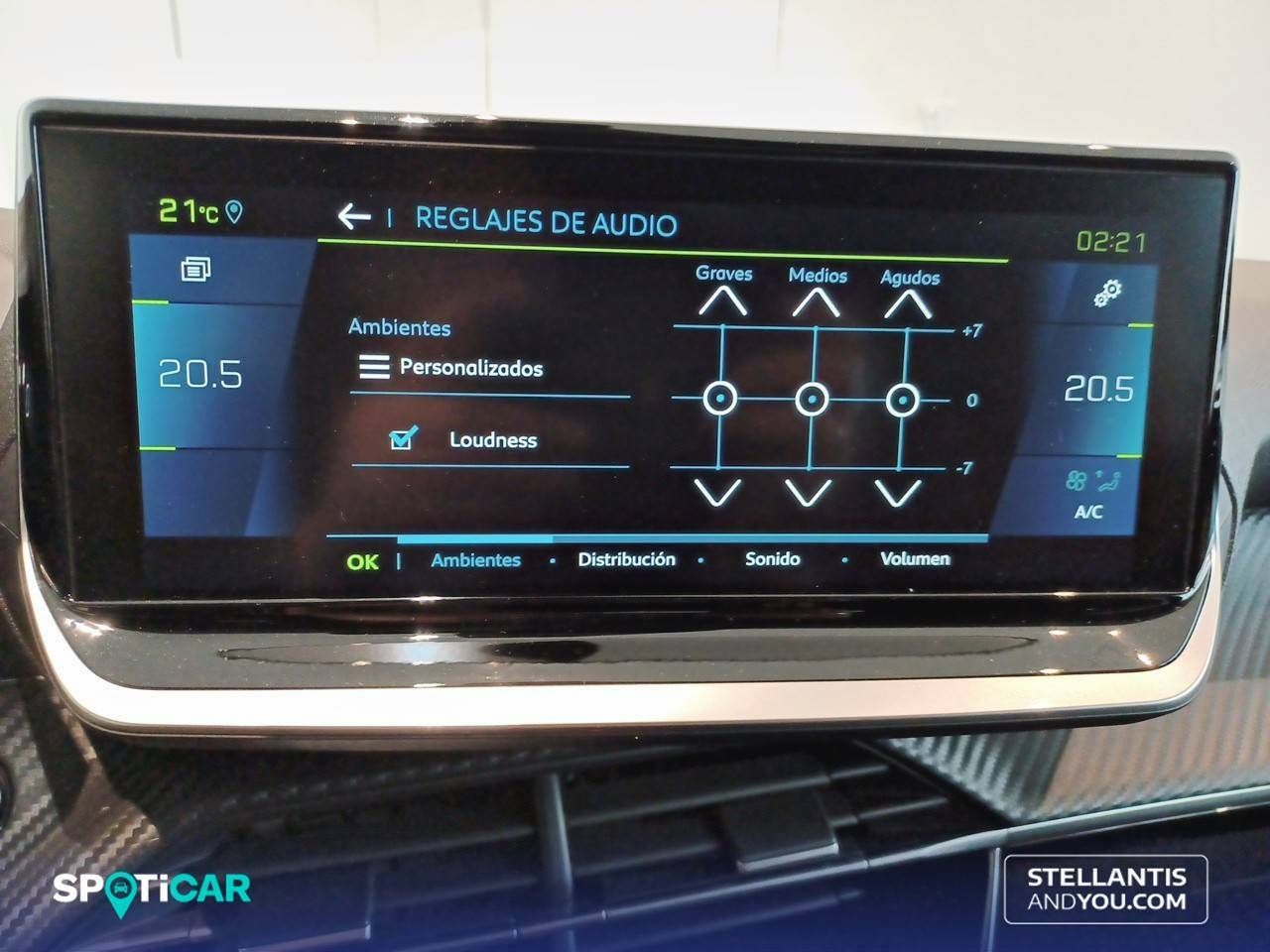 Foto Peugeot 208 16